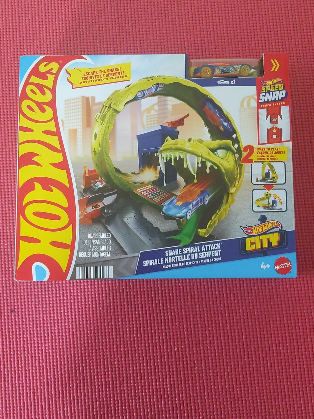 Brand New Hot Wheels Snake Spiral Attack set